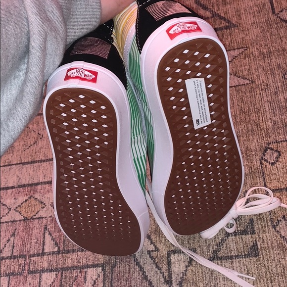 🚫sold on depop🚫 NWT vans comfycush sk8 hi - Picture 4 of 5